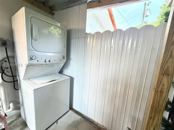931 SW 82nd Ave #3, Miami, FL 33144