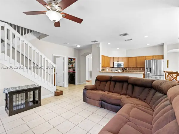15541 SW 21st Ter, Miami, FL 33185