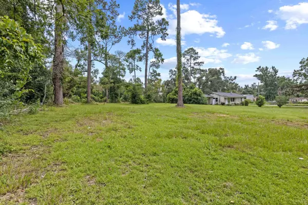 105 Dixie Drive, Tallahassee, FL 32304