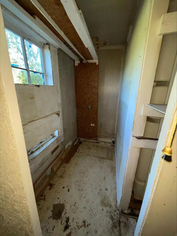 521 E 8th Court, Panama City, FL 32401