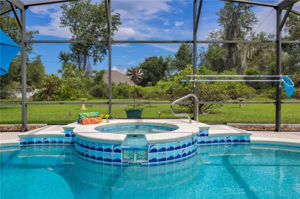 1879 ODHAM DR, Deltona, FL 32738