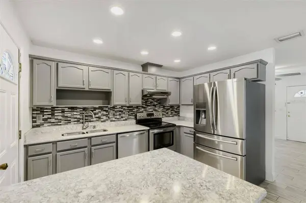 6053 28TH ST S, St Petersburg, FL 33712