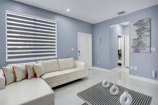 7337 NW 174th Ter #101, Hialeah, FL 33015