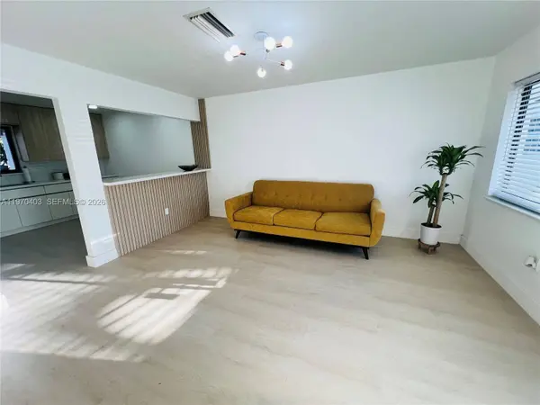 19133 NW 35th Ave, Miami Gardens, FL 33056