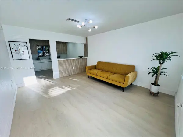 19133 NW 35th Ave, Miami Gardens, FL 33056