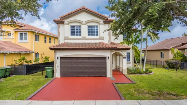156 SE 22nd Ter, Homestead, FL 33033