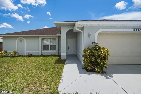 2022 SW 15th AVE, Cape Coral, FL 33991
