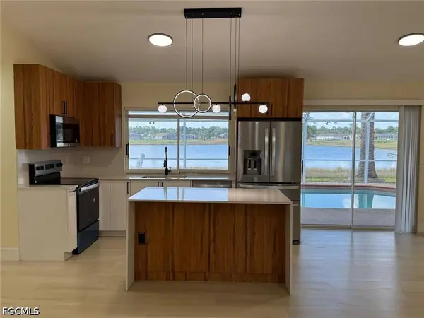 2803 E 5th ST, Lehigh Acres, FL 33972