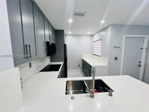 12526 NW 11th Trl #207, Miami, FL 33182