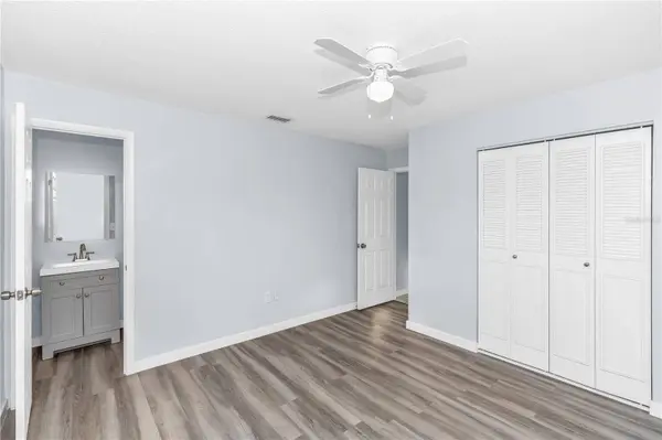 3711 PIPES O THE GLEN WAY, Orlando, FL 32808