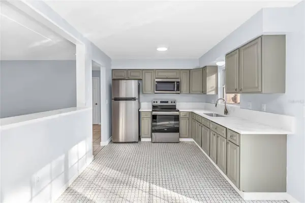 3711 PIPES O THE GLEN WAY, Orlando, FL 32808