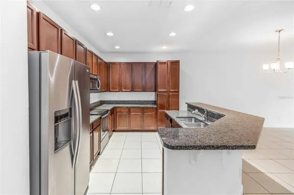 10345 BELFRY CIR, Orlando, FL 32832