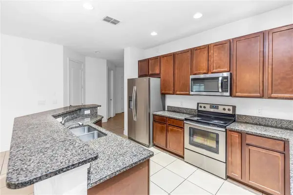 10345 BELFRY CIR, Orlando, FL 32832