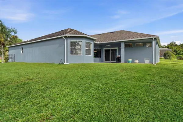 6234 TREMAYNE DR, Mount Dora, FL 32757