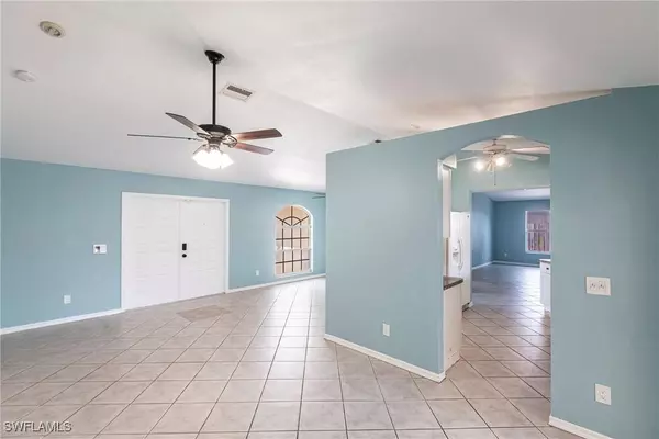 2116 SE 3rd TER, Cape Coral, FL 33990