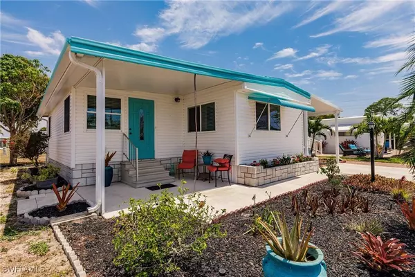 27473 Pauline DR, Bonita Springs, FL 34135