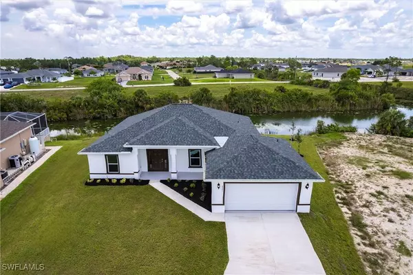 4301 NE 9th CT, Cape Coral, FL 33909