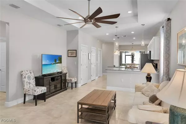 9594 Bexley DR, Fort Myers, FL 33967