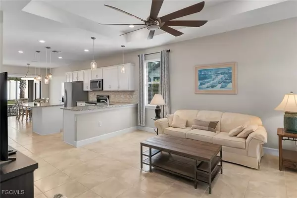 9594 Bexley DR, Fort Myers, FL 33967