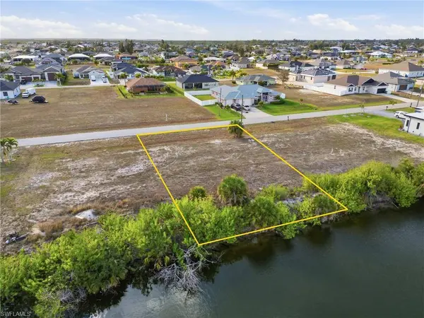 1621 NW 36th PL, Cape Coral, FL 33993