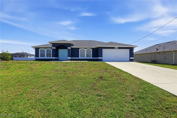 101 NW 18th AVE, Cape Coral, FL 33993