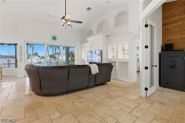 2114 SW 29th TER, Cape Coral, FL 33914