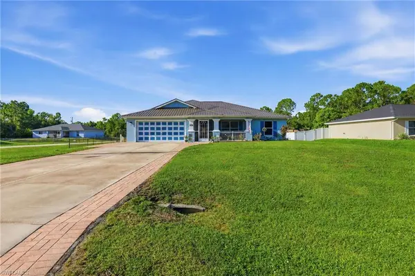 404 Parkdale BLVD, Lehigh Acres, FL 33974