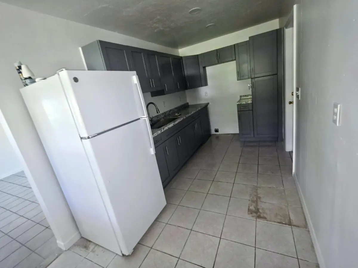 125 Apache St, Lehigh Acres, FL 33936-7113