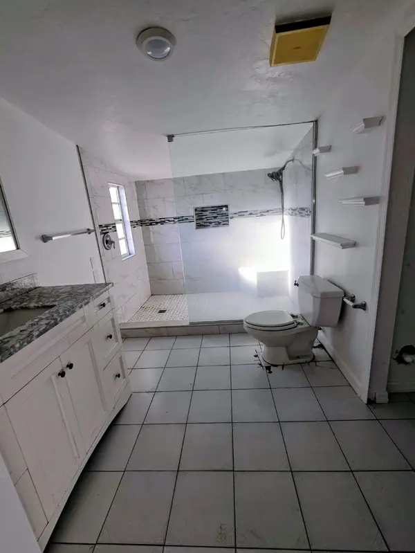 125 Apache St, Lehigh Acres, FL 33936-7113