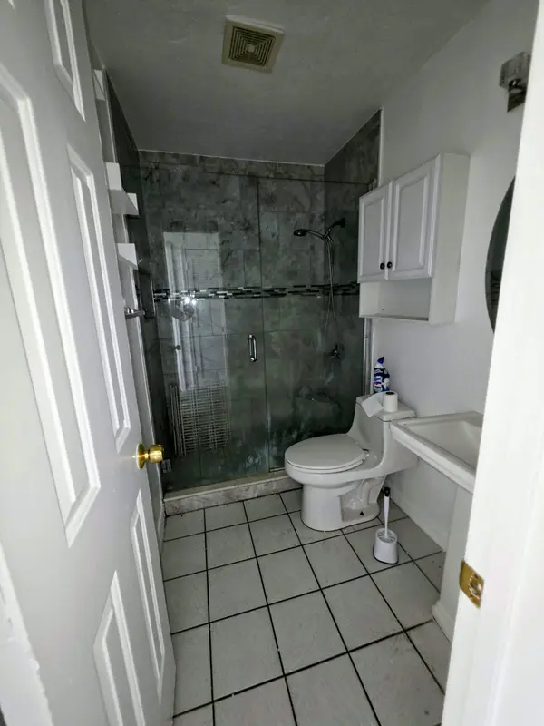 125 Apache St, Lehigh Acres, FL 33936-7113
