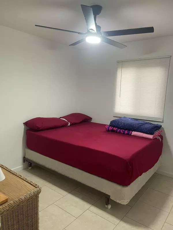 Lehigh Acres, FL 33936-7113,119 Apache St