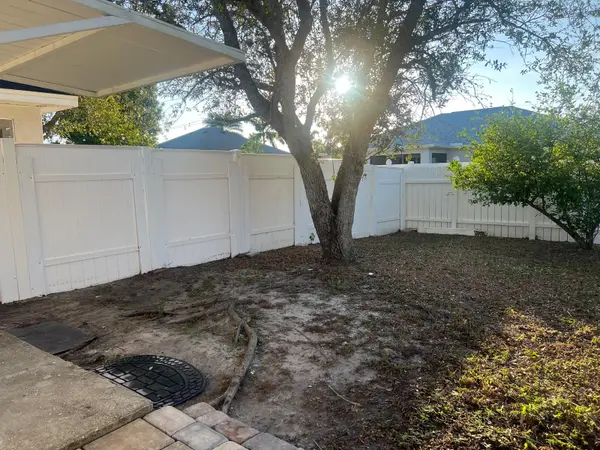 1816 NE 7th Pl, Cape Coral, FL 33909