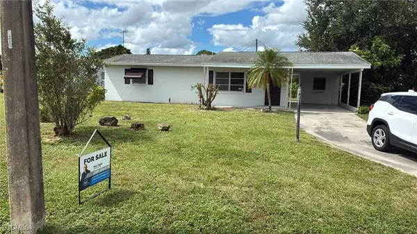 121 Andros ST, Lehigh Acres, FL 33936