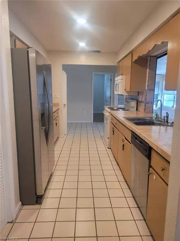 1438 Graham CIR, Lehigh Acres, FL 33936