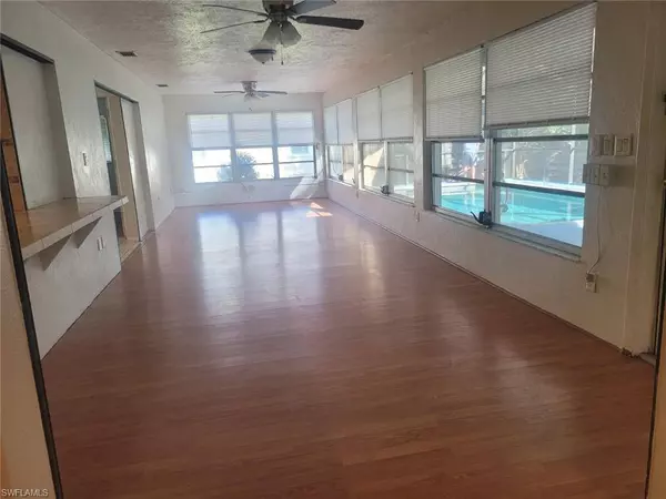 1438 Graham CIR, Lehigh Acres, FL 33936