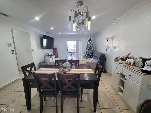 2985 W 80th ST #216, Hialeah, FL 33018