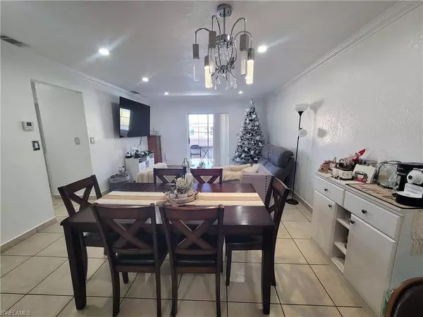 2985 W 80th ST #216, Hialeah, FL 33018