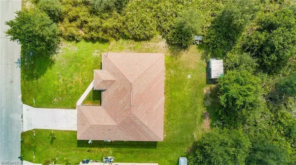 2611 65th ST W, Lehigh Acres, FL 33971