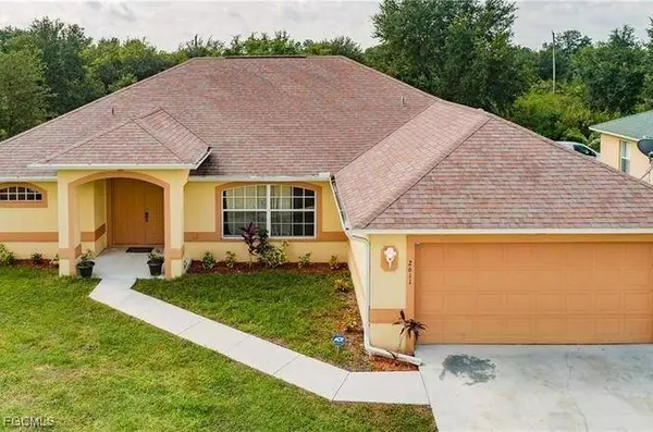 2611 65th ST W, Lehigh Acres, FL 33971