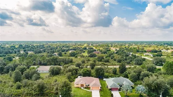 2611 65th ST W, Lehigh Acres, FL 33971