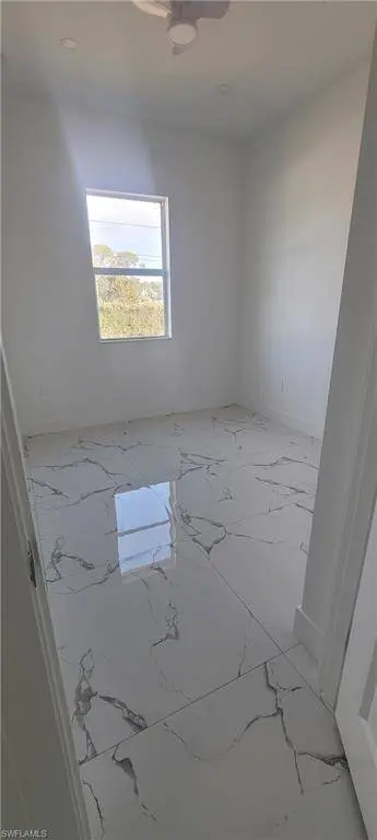 402 Harrison DR, Lehigh Acres, FL 33936