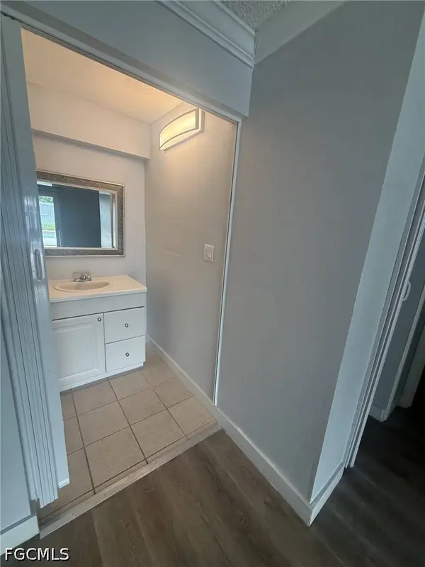 129 E Lake DR, Lehigh Acres, FL 33936
