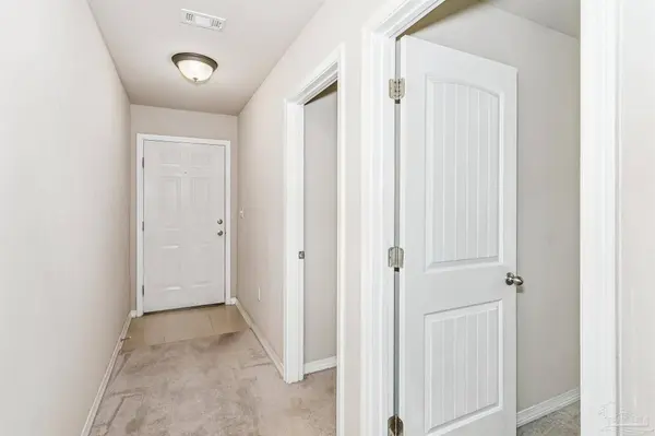 1893 Crosscreek Cir, Gulf Breeze, FL 32563