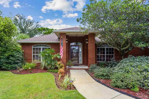 1975 Melissa Oaks Dr, Gulf Breeze, FL 32563