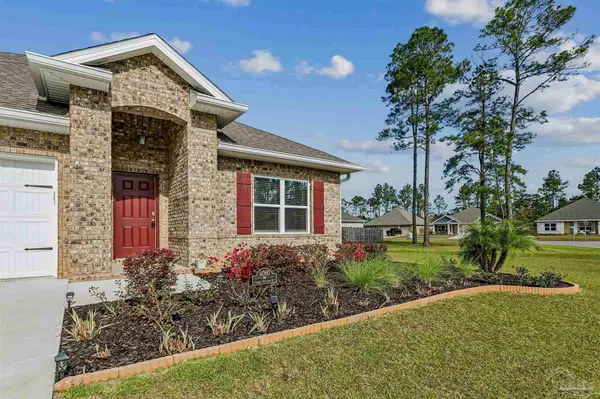 4080 Foggy Bottom Dr, Milton, FL 32583