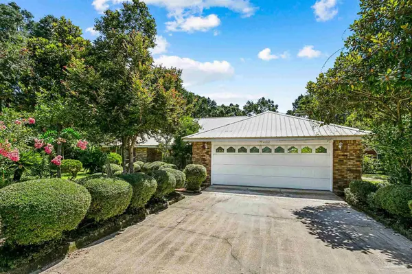 4166 Ermine Ln, Milton, FL 32583