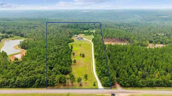 3697 Hwy 168, Century, FL 32535