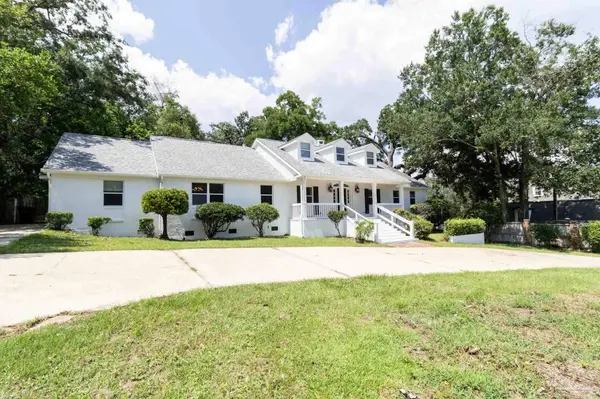 1280 Stow Ave, Pensacola, FL 32503