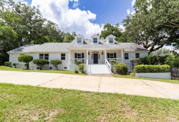 1280 Stow Ave, Pensacola, FL 32503