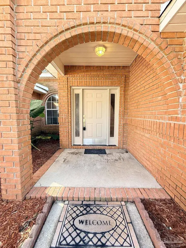 2825 Venetian Garden, Gulf Breeze, FL 32563
